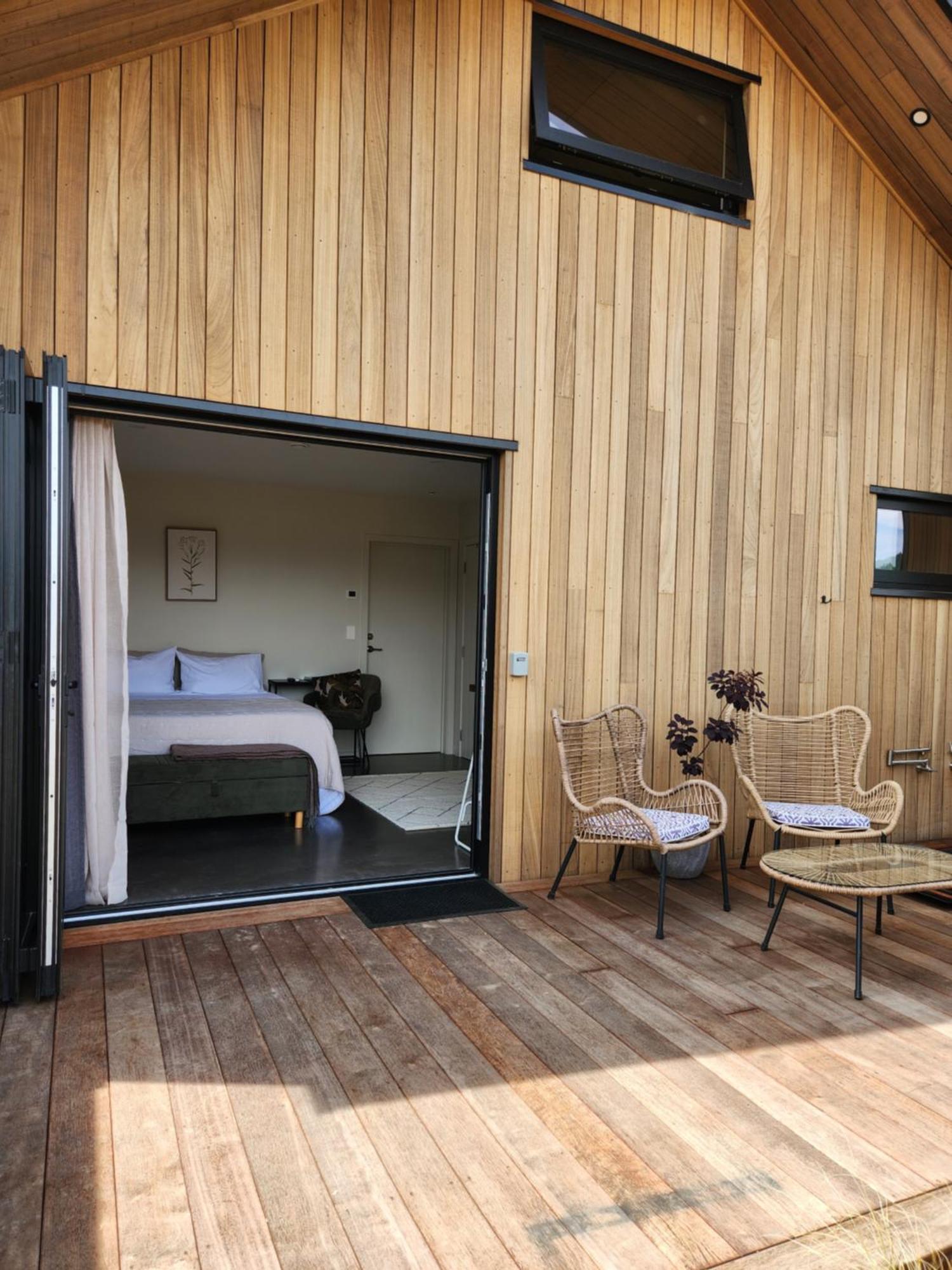 Escape To Riverslea Wanaka Exterior foto